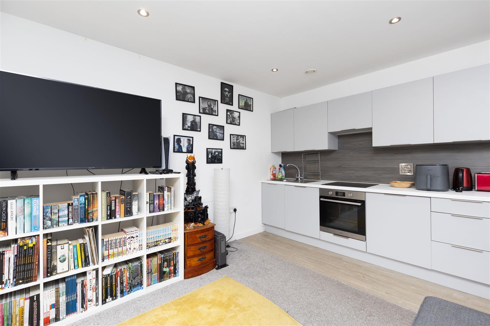 1 bed property in St. Thomas's Road, Chorley
